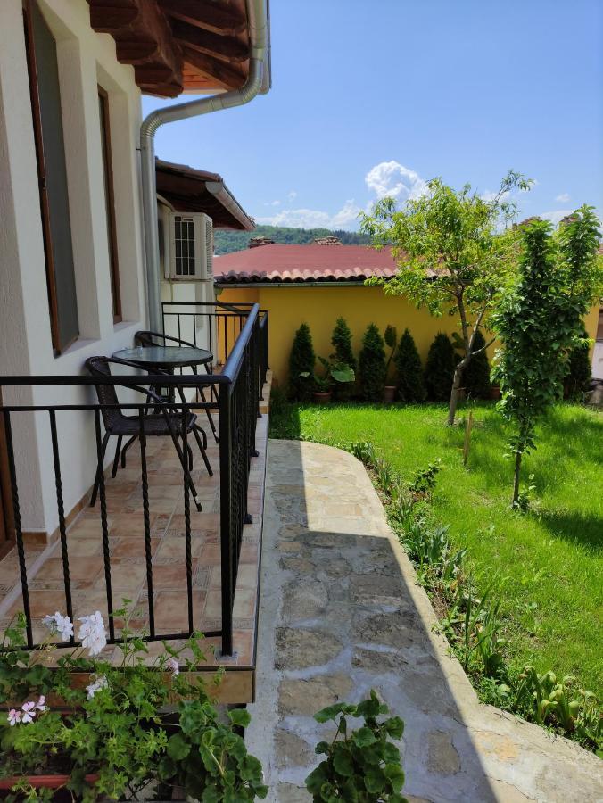 Family Hotel "Slavianska Dusha" Tırnova Dış mekan fotoğraf