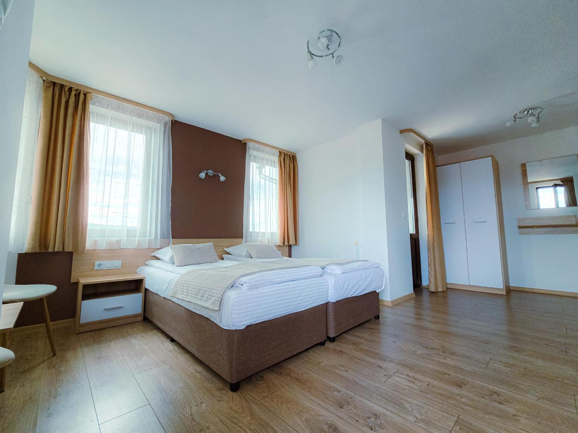 Family Hotel "Slavianska Dusha" Tırnova Dış mekan fotoğraf