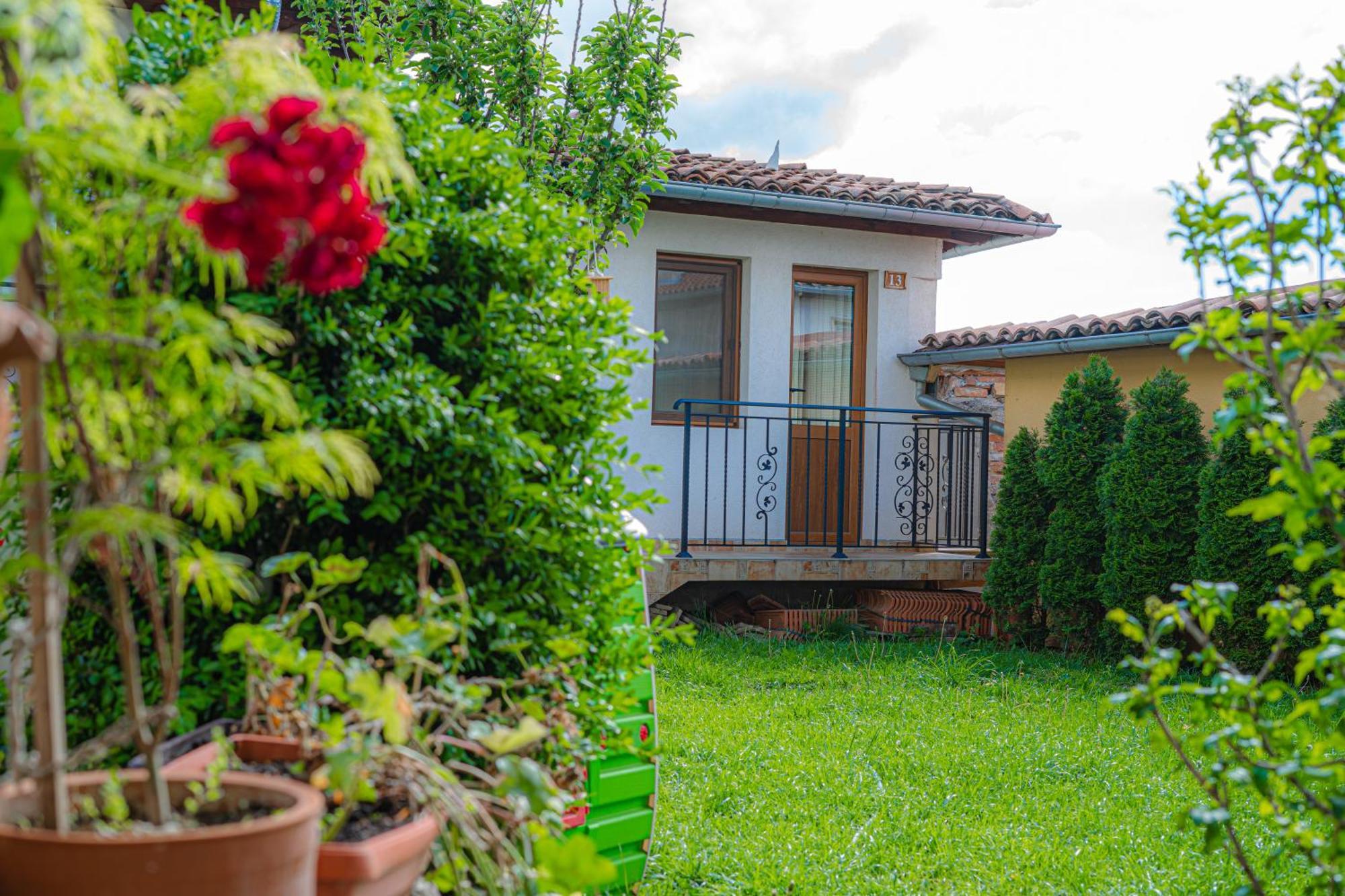 Family Hotel "Slavianska Dusha" Tırnova Dış mekan fotoğraf